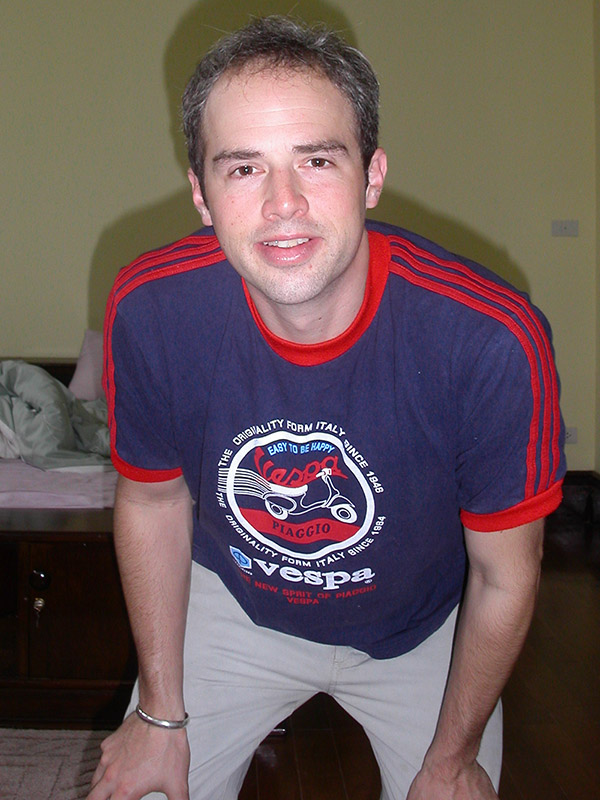 thailand/2004/bangkok_brian_vespa_shirt