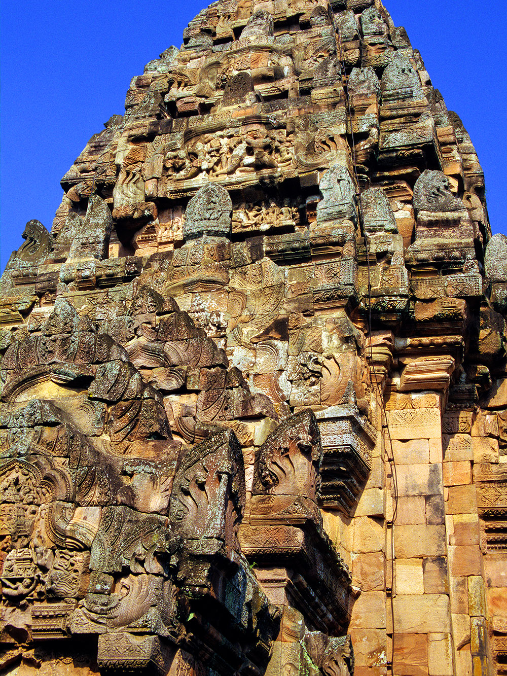 thailand/2004/isan_phanom_rung_tower