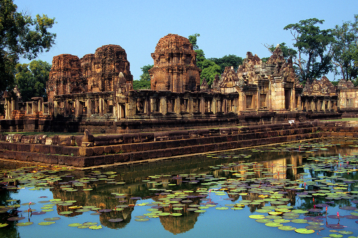 thailand/2004/phanom_rung_pond