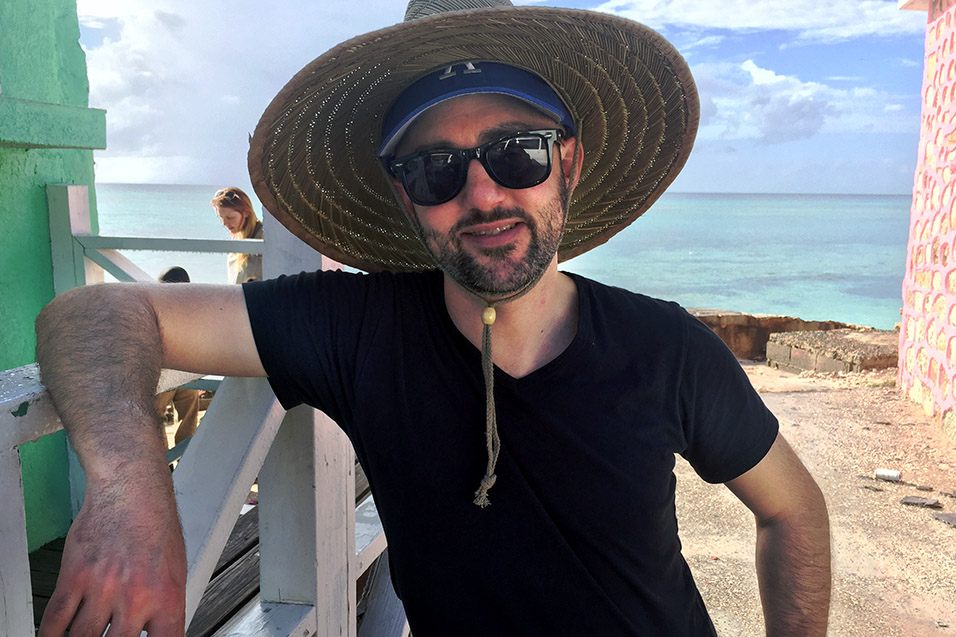 turks_and_caicos/turks_ej_hat