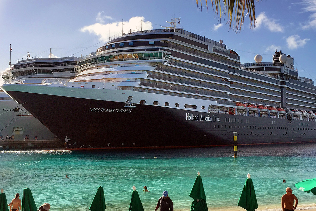 turks_and_caicos/turks_nieuw_amsterdam_bay