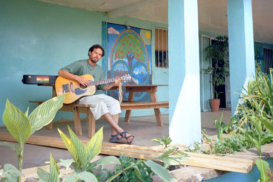 uganda/kampala_campground_brian_guitar