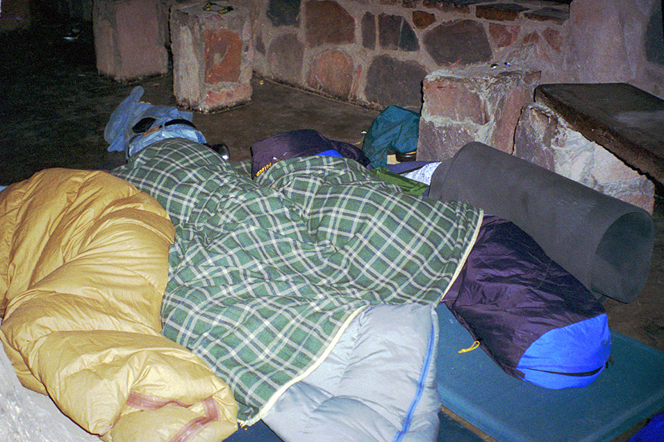 zimbabwe/hwange_water_hole_sleeping