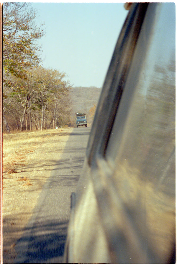 zimbabwe/victoria_falls_wine_drive_leo